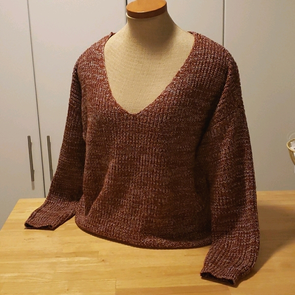 Last Chance - Bundle and Save - Forever 21 Heathered Rust Sweater - Picture 1 of 9